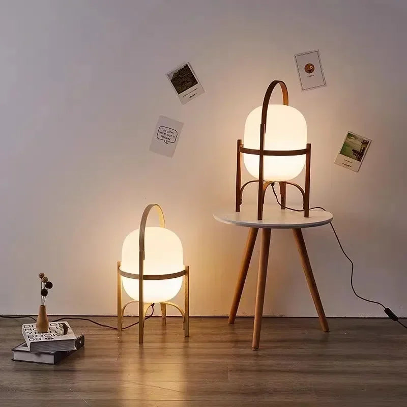 Lampadaire moderne en bois Limalia pour salon, chambre, bureau : éclairage intérieur design.