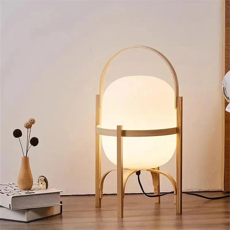 Lampadaire moderne en bois Limalia pour salon, chambre, bureau : éclairage intérieur design.