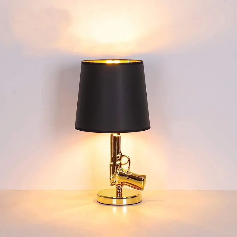 Limalia : Lampe de bureau nordique AK47, design haut de gamme en métal galvanisé pour chambre et salon.